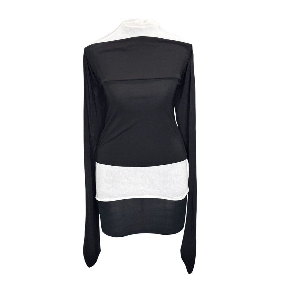 Asymmetrical Black & White Long Sleeve Top By Moda International